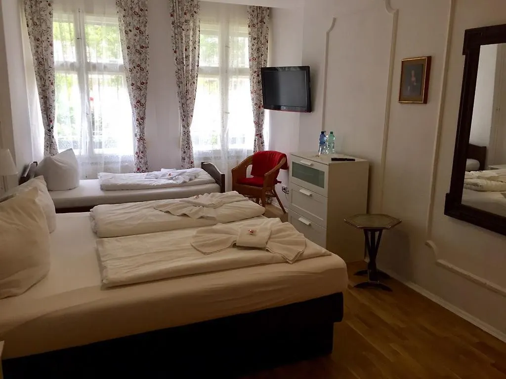 Oda ve Kahvaltı Pension Tempelhof Berlin