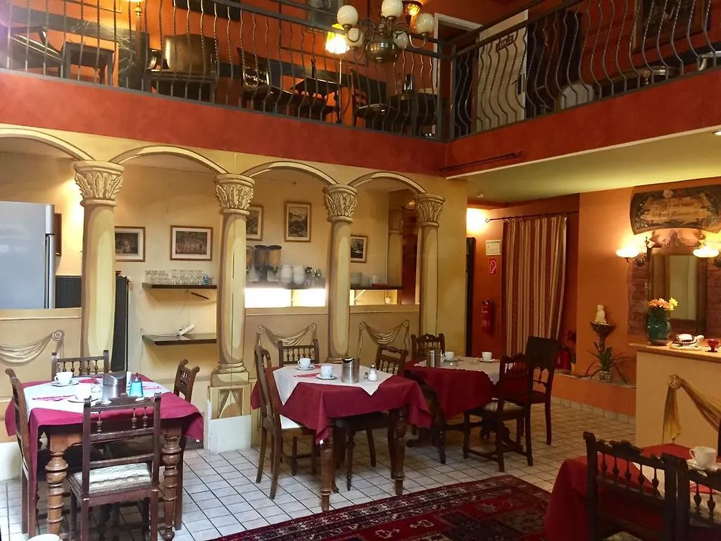 Bed & Breakfast Pension Tempelhof Berlín